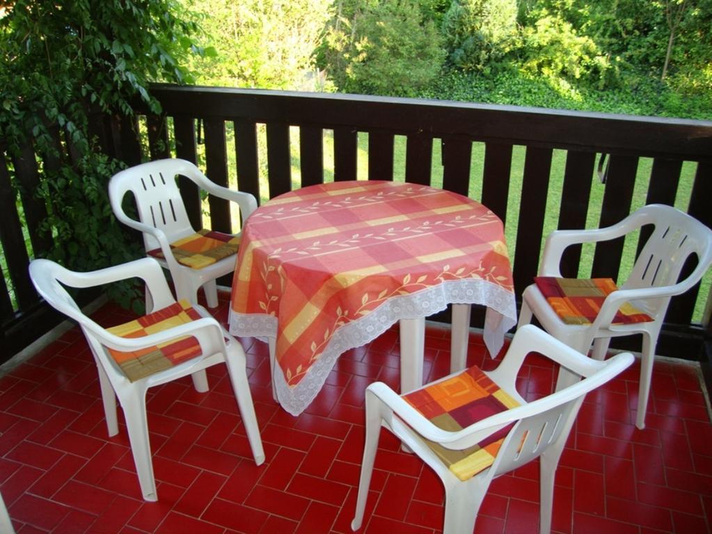 BalatonboglárGyongyvirag Vendeghazアパートメント 部屋 写真